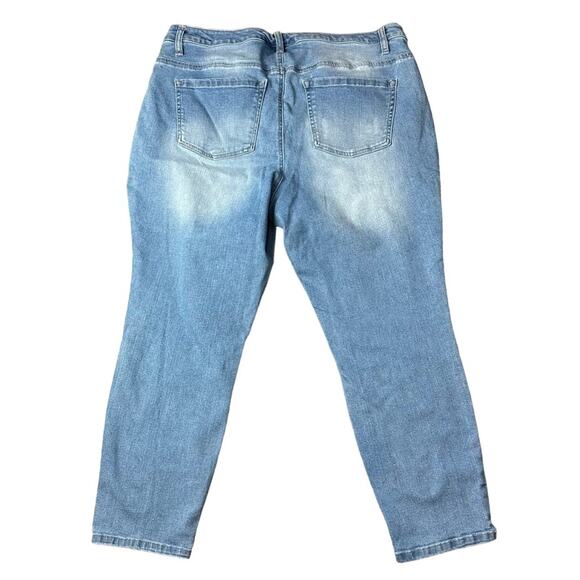 Lane Bryant Ankle Jeans Size 18 Light Wash - Picture 2 of 5